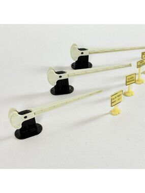 Vintage HO scale 9 Model Train Accessories With Gates Railroad Signs